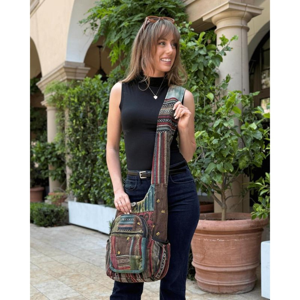 Shoulder Bag for Women – for Work, Handmade Cotton Patchwork Bee Hobo – detail view 8