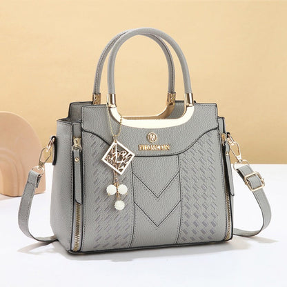 Tote Bag for Women – Large Embroidery Thread Texture Vintage – detail view 3