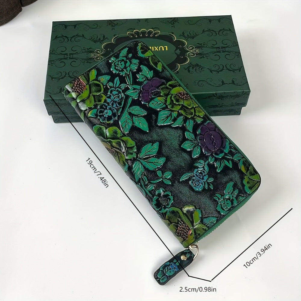 Women's Wallet – Genuine Leather, for Everyday Use – detail view 5