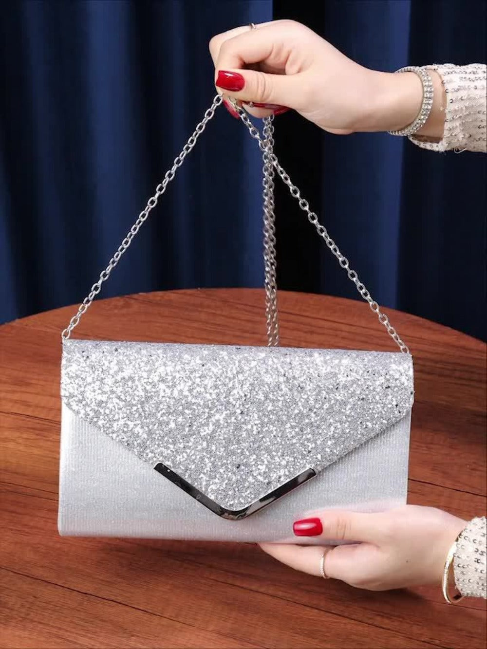 Women's Wallet – Glamorous Sequin Party Clutch Set – detail view 12