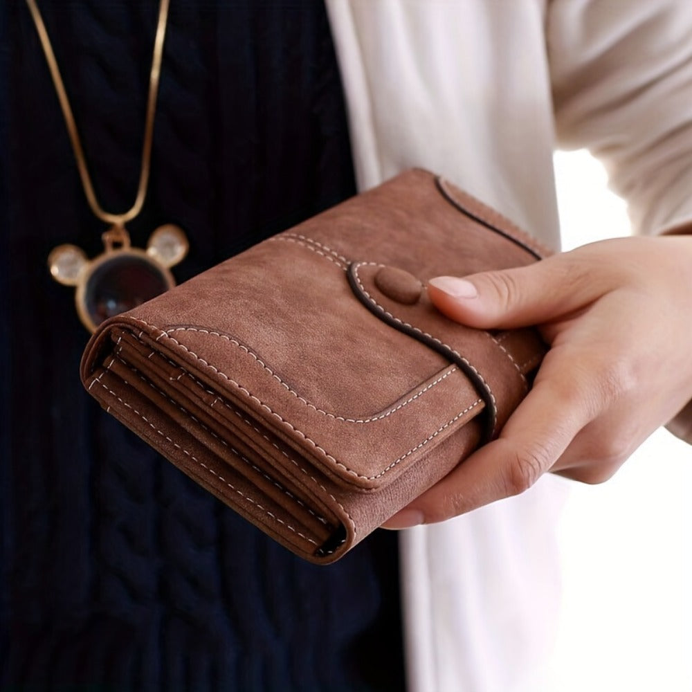 Women's Wallet – Vegan Leather, Large Capacity – detail view 12